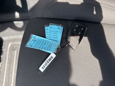 Used 2026 Chevrolet Tahoe 2WD image 35