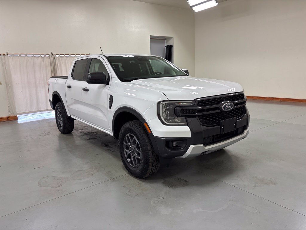 Used 2025 Ford Ranger XLT w/ FX4 Off-Road Package AWD/4WD image 2