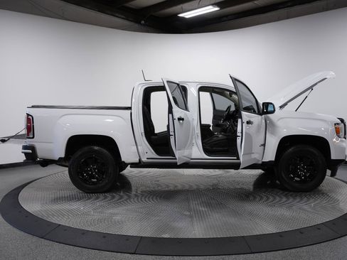 Used 2022 GMC Canyon AT4 AWD/4WD image 9
