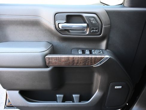 Used 2022 GMC Sierra 1500 Denali w/ Denali Premium Package image 19