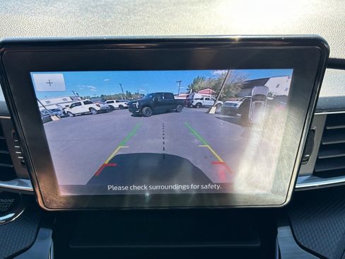 Used 2022 Ford Explorer ST image 32