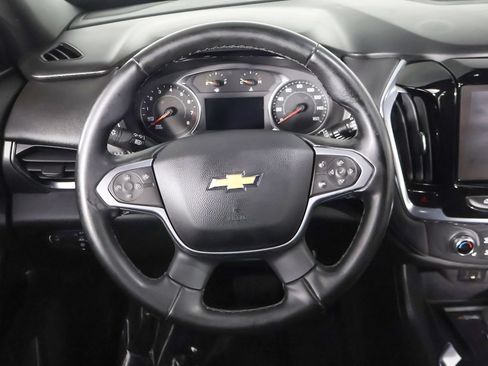 Used 2023 Chevrolet Traverse LT AWD/4WD image 37