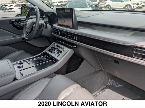 Certified 2020 Lincoln Aviator Reserve w/ Equipment Group 201A image 27