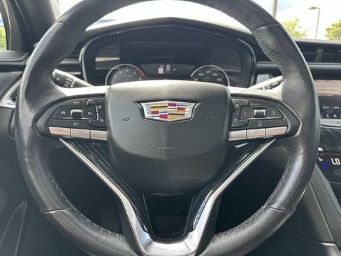 Used 2024 Cadillac XT6 Premium Luxury w/ LPO, Floor Liner Package AWD/4WD image 20