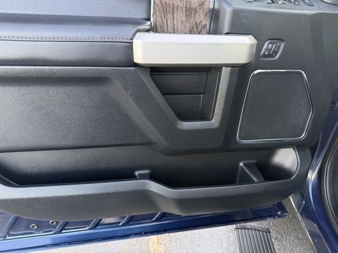 Used 2017 Ford F350 Lariat w/ Lariat Ultimate Package image 9