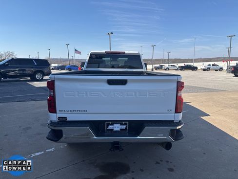 Used 2025 Chevrolet Silverado 2500 LT w/ Convenience Package image 4