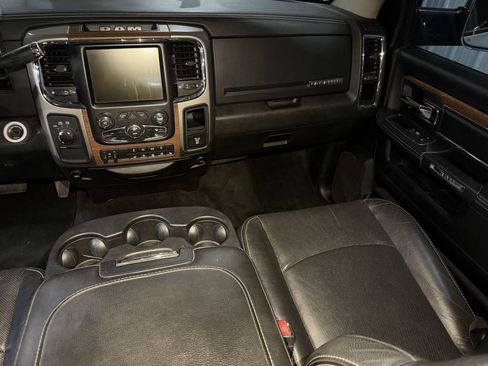 Used 2015 RAM 2500 Laramie AWD/4WD image 7