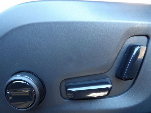 New 2026 Volvo XC60 B5 Plus w/ Protection Package Premier image 14