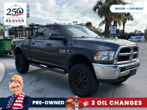 Used 2018 RAM 2500 Tradesman w/ Chrome Appearance Group AWD/4WD image 8