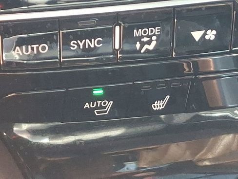 Certified 2024 Acura MDX SH-AWD w/ Technology Package image 26
