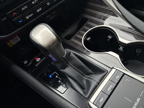 Used 2021 Lexus RX 350 AWD w/ Luxury Package image 26