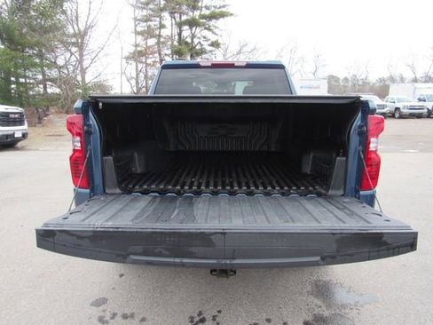 Used 2024 Chevrolet Silverado 1500 LT image 29