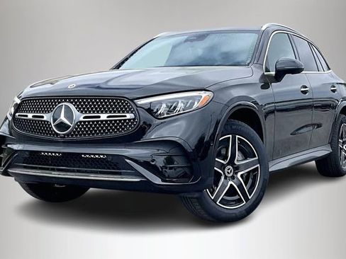 New 2026 Mercedes-Benz GLC 300 4MATIC image 2