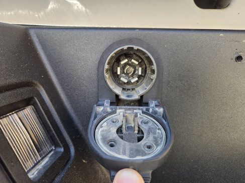 Used 2015 Ford F150 XL w/ Equipment Group 101A Mid AWD/4WD image 37