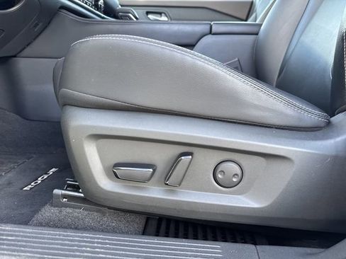 Certified 2023 Nissan Rogue SL w/ SL Premium Package image 9