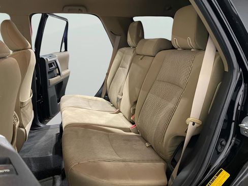 Used 2011 Toyota 4Runner SR5 image 10