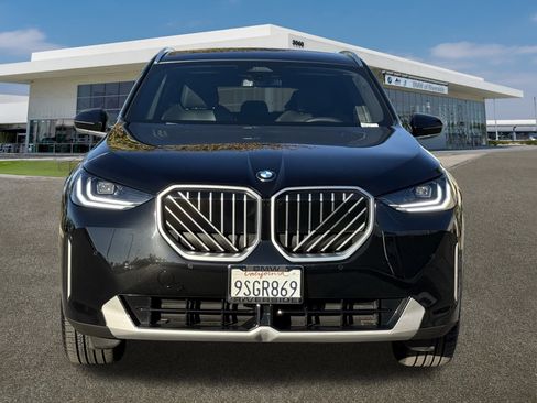Used 2025 BMW X3 xDrive30i w/ Convenience Package image 3