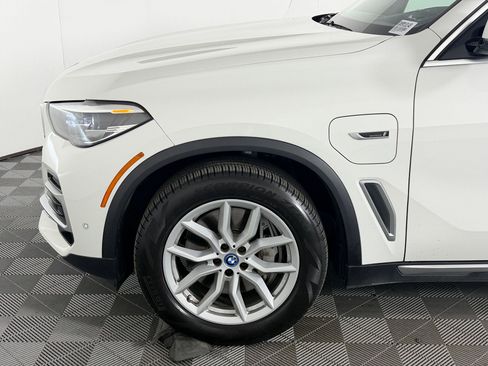 Used 2022 BMW X5 xDrive45e AWD/4WD image 11