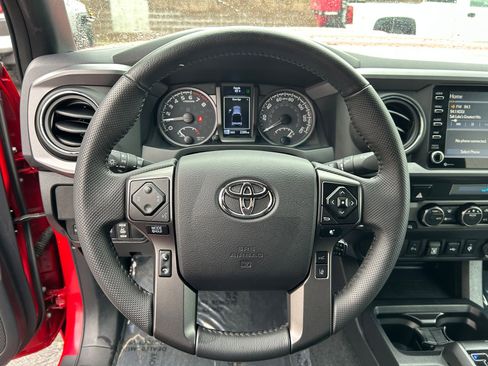 Used 2023 Toyota Tacoma TRD Sport w/ Advanced Technology Package AWD/4WD image 13