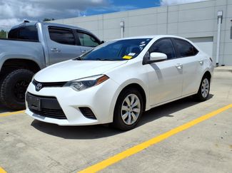 Used 2014 Toyota Corolla LE FWD video 1