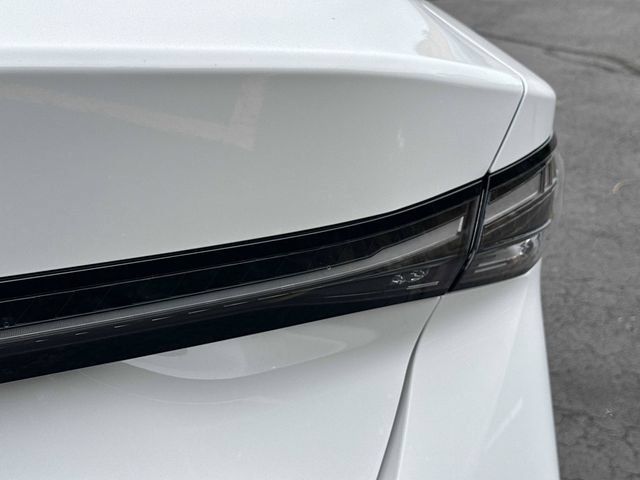 New 2027 Nissan Sentra S w/ Floor Mat Package FWD image 15