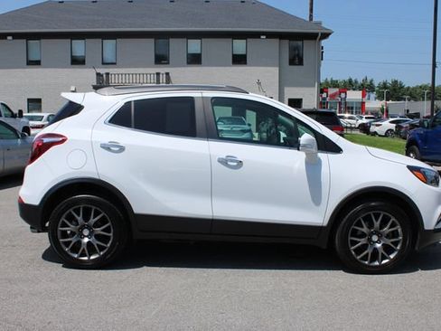 Used 2019 Buick Encore Sport Touring w/ Safety Package FWD image 6
