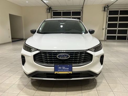Certified 2025 Ford Escape Active FWD image 8