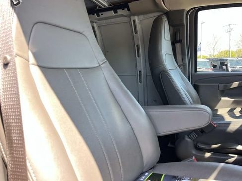 Used 2025 Chevrolet Express 2500 Extended w/ Driver Convenience Package RWD image 23