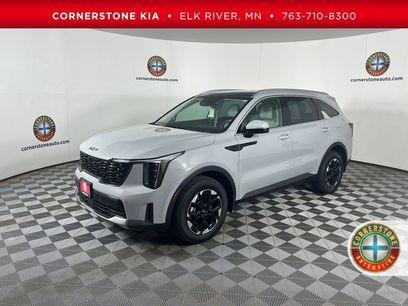 Used 2025 Kia Sorento S w/ Panoramic Sunroof Package