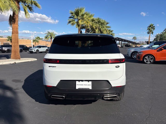 Used 2023 Land Rover Range Rover Sport SE AWD/4WD image 6