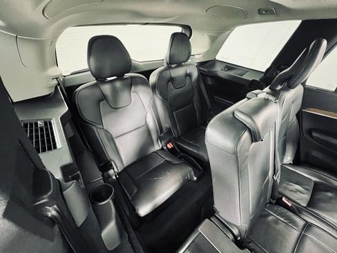 Used 2019 Volvo XC90 T6 Inscription image 15