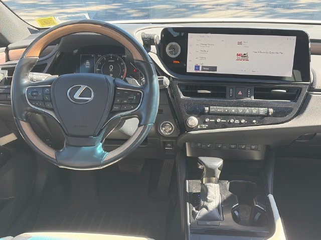 Certified 2024 Lexus ES 350 Ultra Luxury w/ Accessory Package (Z2) FWD image 14