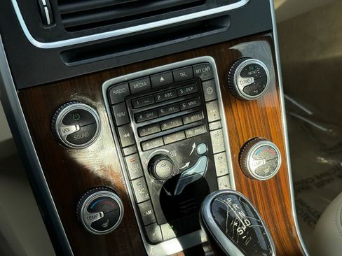 Used 2016 Volvo S60 T5 Premier image 40