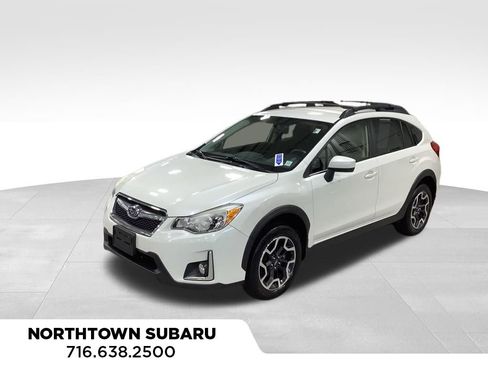 Used 2017 Subaru Crosstrek 2.0i Premium image 1