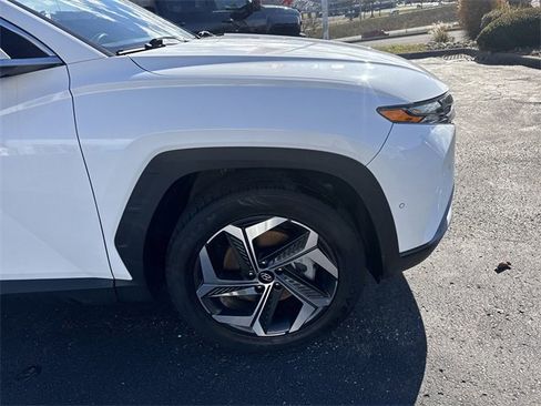 Used 2024 Hyundai Tucson Limited image 2