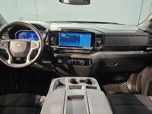 Used 2023 Chevrolet Silverado 1500 LT image 10