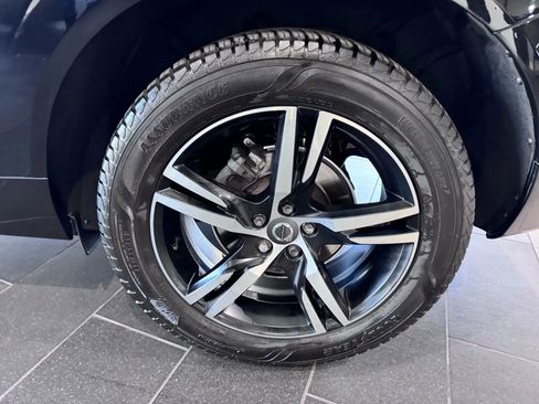 Used 2019 Volvo XC60 T5 R-Design w/ Protection Package Premier image 42