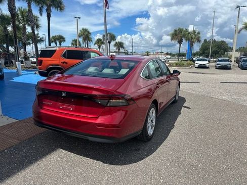 Used 2025 Honda Accord LX image 11