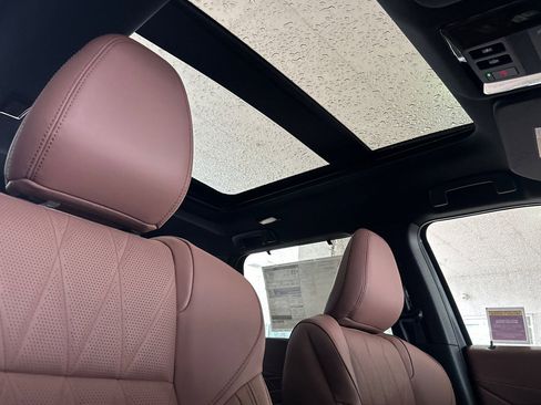 New 2026 Mitsubishi Outlander SEL image 15