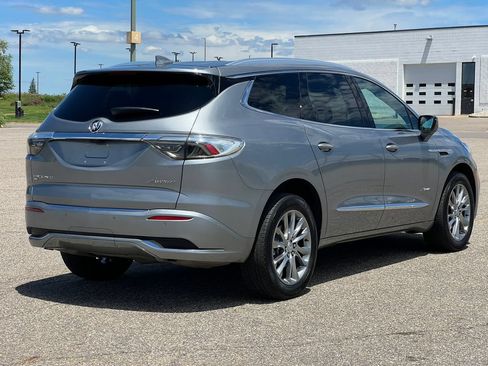 Used 2023 Buick Enclave Avenir w/ Avenir Technology Package AWD/4WD image 54