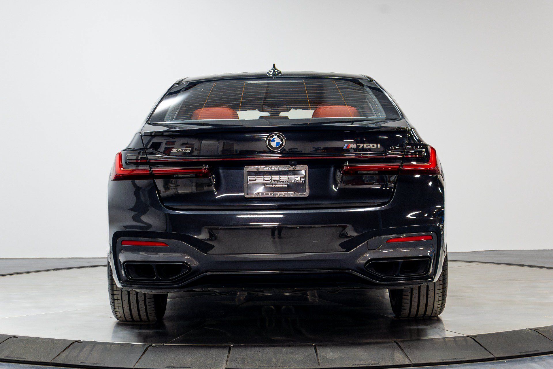 Used 2022 BMW M760i xDrive AWD/4WD image 54