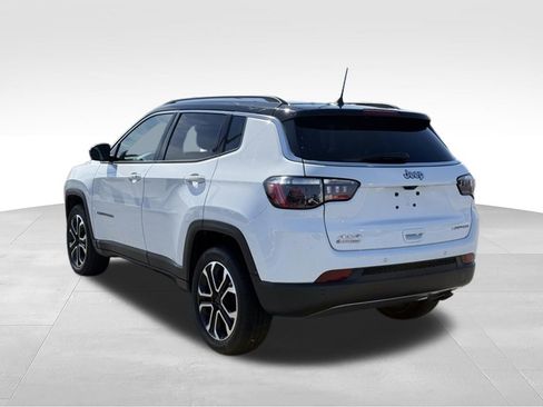 Used 2022 Jeep Compass Limited AWD/4WD image 3