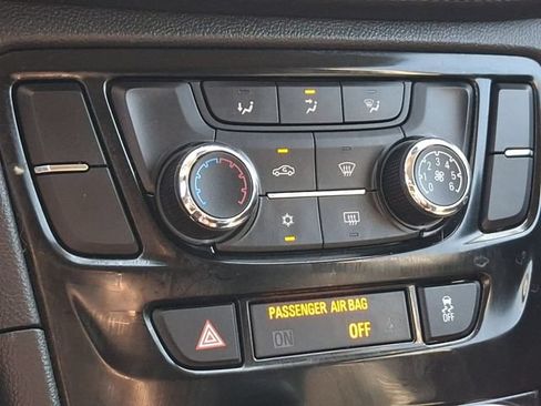 Used 2022 Buick Encore Preferred w/ Safety Package AWD/4WD image 16