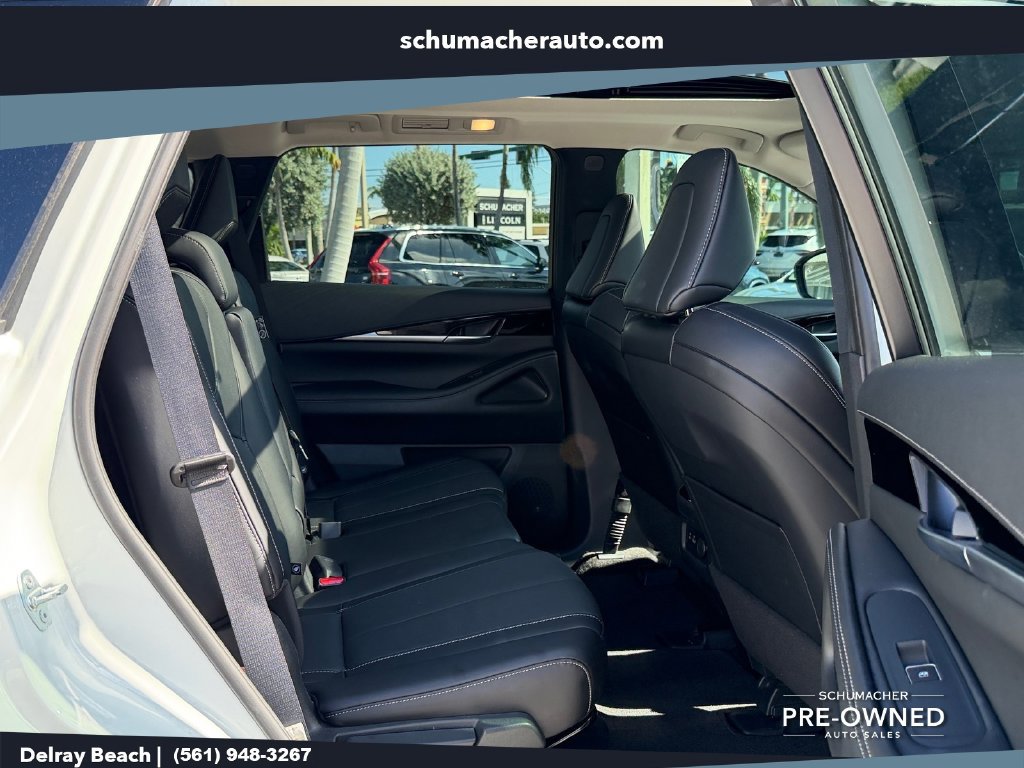 Used 2024 INFINITI QX60 Pure FWD image 19