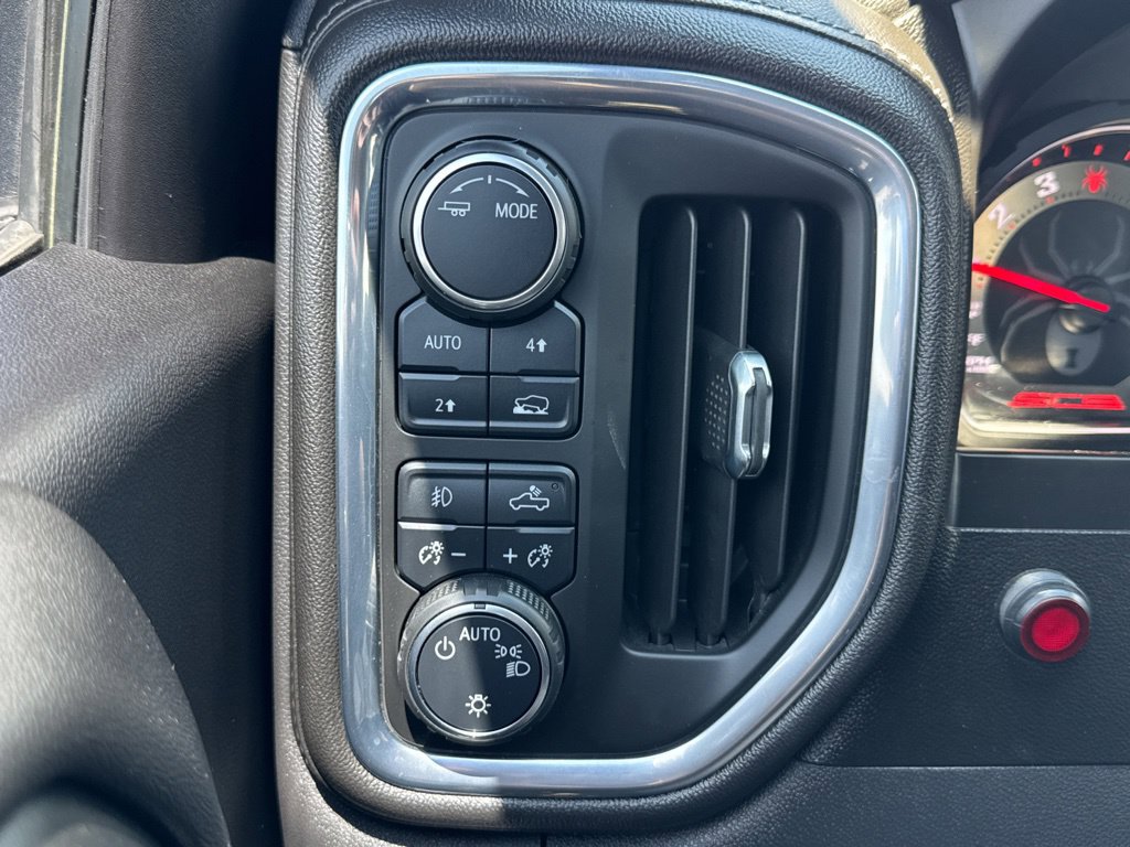 Used 2020 Chevrolet Silverado 1500 RST w/ All-Star Edition AWD/4WD image 18