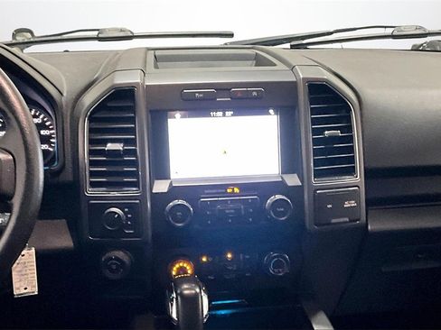 Used 2019 Ford F150 XLT w/ Equipment Group 302A Luxury image 10