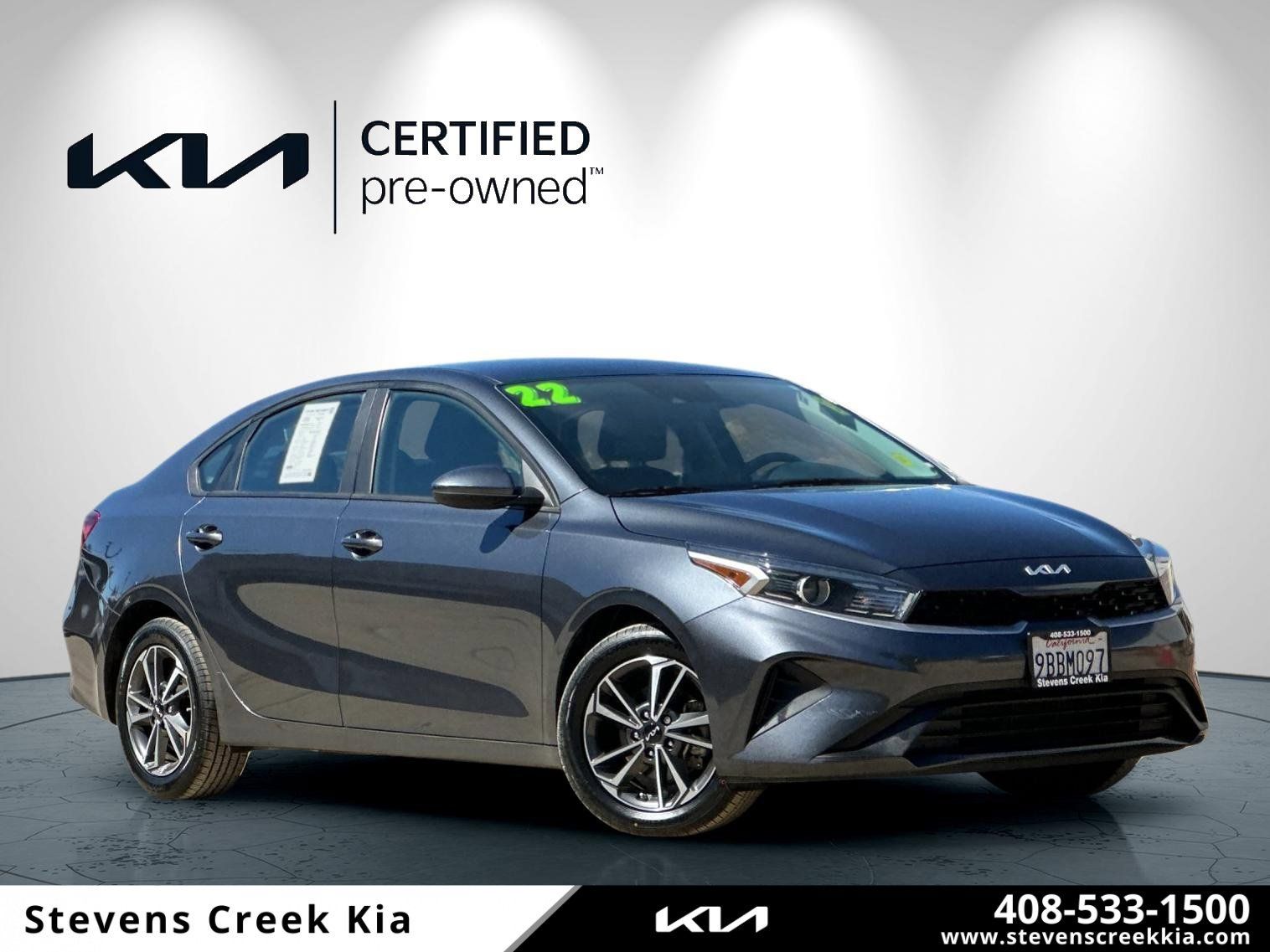 Used 2022 Kia Forte LXS FWD image 1