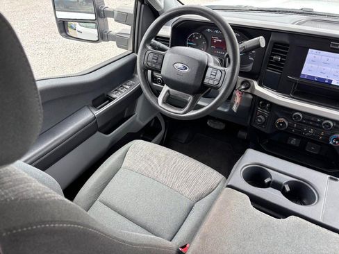Used 2025 Ford F250 XLT AWD/4WD image 14