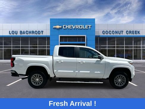 Used 2023 Chevrolet Colorado LT w/ LT Convenience Package III RWD image 9