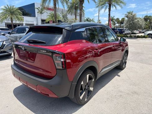Used 2025 Nissan Kicks SR FWD image 6